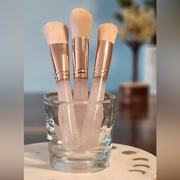Rose Quartz Makeup Brush Set